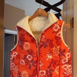 Reversible Down Puffer Vest with Lovely Fall Print